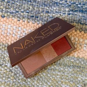 Urban Decay Naked Flushed Palette - Bronzer, Highlighter, Blush
